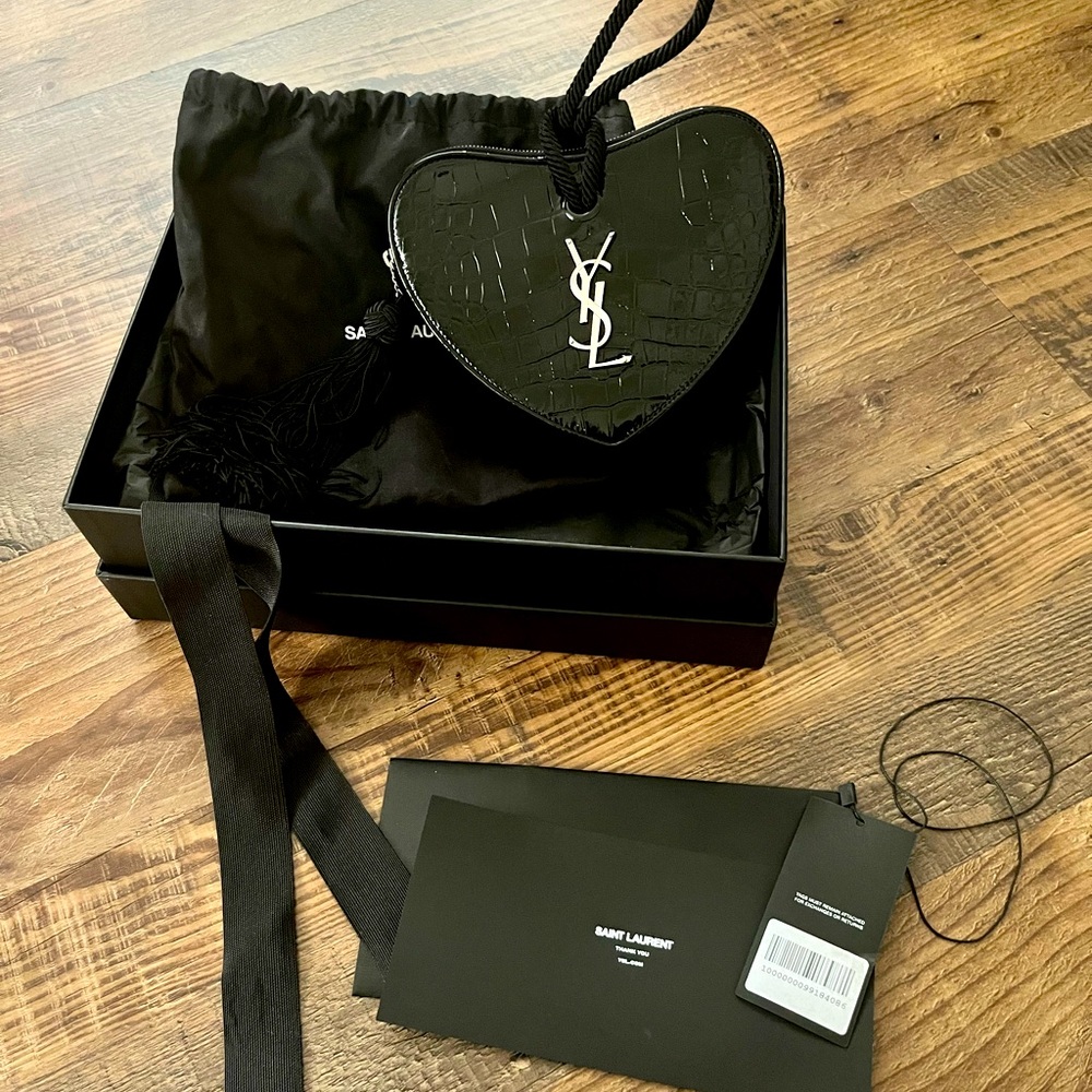 Yves Saint Laurent Heart- Shaped Clutch 🖤💖